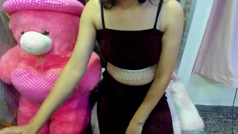 sexyislive online show from September 17, 8:01 pm