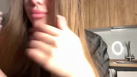 arya online show from October 17, 9:30 pm