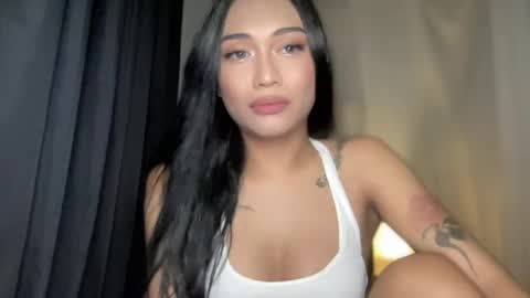 maxine online show from June 7, 6:13 pm