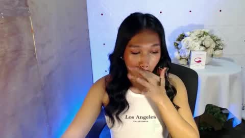 Snapshot of sexylucianaxx chatting on March 6, 9:36 am sexylucianaxx online show from March 6, 9:36 am