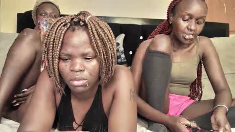 nina online show from September 30, 6:51 pm