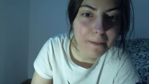 Snapshot of sexynyu18 chatting on January 20, 1:21 pm Alex online show from January 20, 1:21 pm