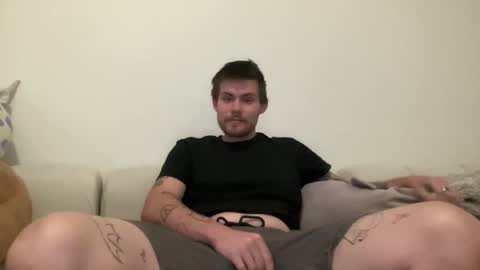 sexypanda3011 online show from May 6, 4:18 am