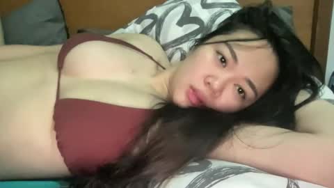 sexypenguin13 online show from September 16, 4:15 am