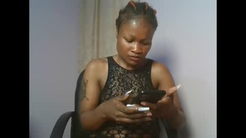 queenivy online show from January 6, 6:12 pm