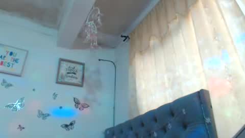 Snapshot of sexysafiravenus chatting on February 5, 4:58 pm Venus Independent Model online show from February 5, 4:58 pm