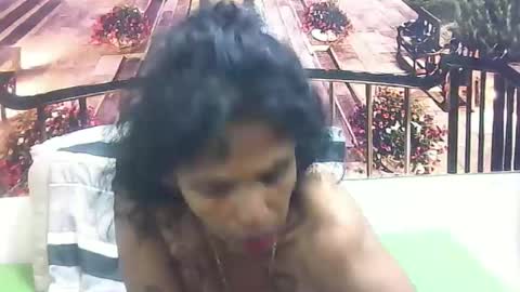 Snapshot of sexyva4u2luv chatting on February 24, 6:49 am sexyva4u2luv online show from February 24, 6:49 am