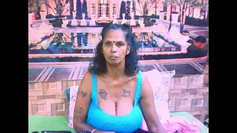 Snapshot of sexyva4u2luv chatting on September 18, 6:56 pm sexyva4u2luv online show from September 18, 6:56 pm
