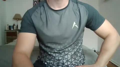 sexyyphilip online show from October 17, 8:57 pm