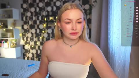 Sindy and Nancy  Next stream 1 December  online show from March 5, 6:33 am