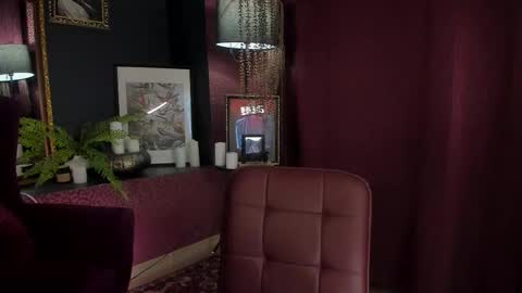 Lily  online show from October 13, 9:39 pm