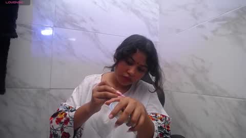 Shaila online show from November 7, 8:11 pm