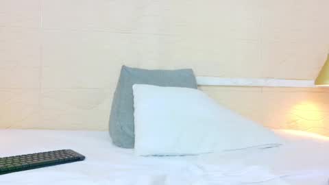 Catalina online show from October 11, 12:04 am