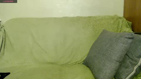 shamrock_069 online show from April 2, 12:29 am