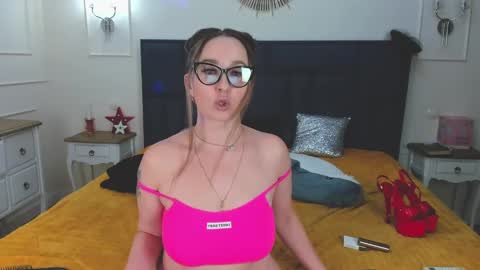 Svetlana ...........help me get 100 reactions before the end of the year Thumb up if you like me I appreciate it and thank you online show from February 19, 1:51 am