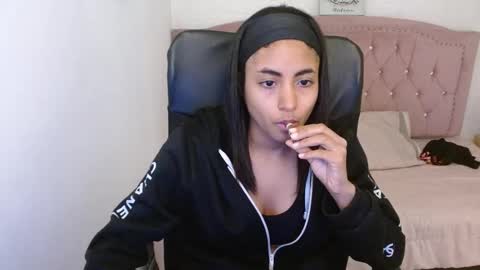 shanelle online show from March 7, 6:13 am