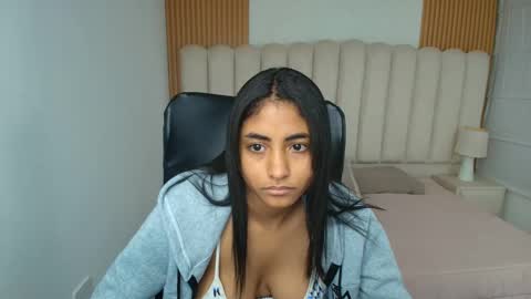 shanelle online show from March 3, 7:26 am