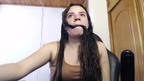 shanel_lozano online show from October 17, 4:44 pm