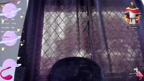 S H A N E L L E   online show from November 7, 5:15 pm