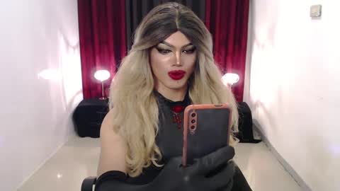 Shane X online show from December 7, 8:33 pm