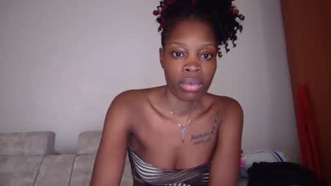 shania_sleigh online show from January 9, 11:58 am