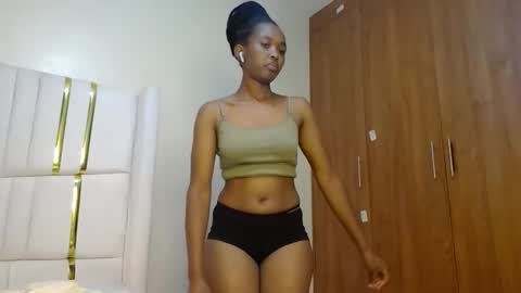 shanizz online show from February 25, 12:25 am