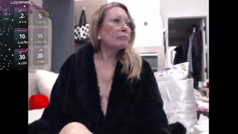 Shannon07 online show from October 5, 3:48 am