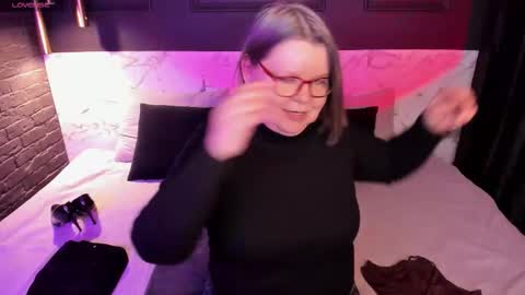 Shannon online show from November 13, 5:10 am