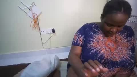 shanny_123 online show from November 20, 2:21 am