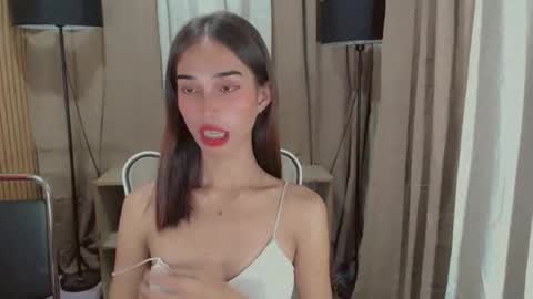 shantallfuckdoll online show from May 18, 2:32 am