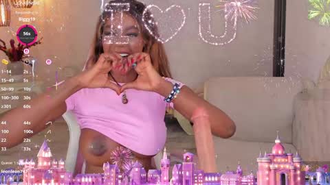 ShantallKnowles online show from September 13, 8:22 pm