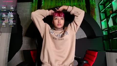 SharaRoss online show from December 21, 11:11 am