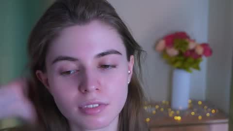 My name is Emma  online show from May 5, 9:04 am