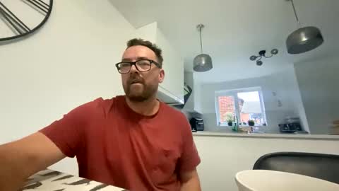 Sharksboy online show from November 22, 7:51 am