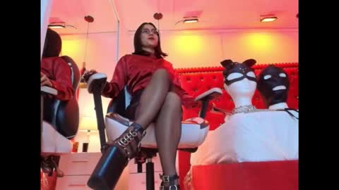 Sharon online show from October 25, 3:12 pm