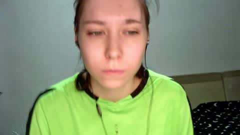 Annette online show from December 16, 5:14 am