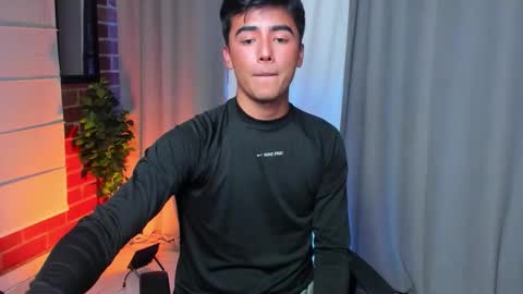 Shawn online show from February 23, 11:40 pm