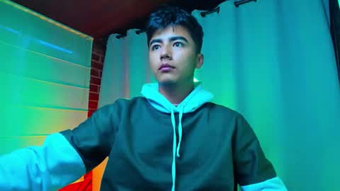 Shawn online show from January 13, 11:07 am