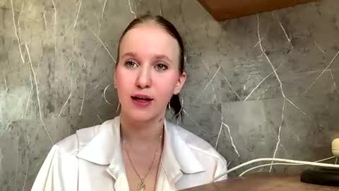 Anny online show from June 11, 8:12 am