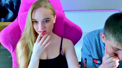 Shawty Mia online show from March 25, 7:09 pm