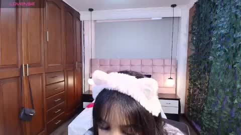 Shay Miller online show from March 17, 11:37 am