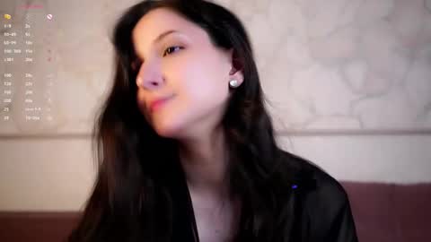 sheenagear online show from December 19, 1:17 pm