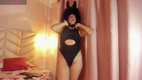 sheeylopez online show from October 21, 2:05 am