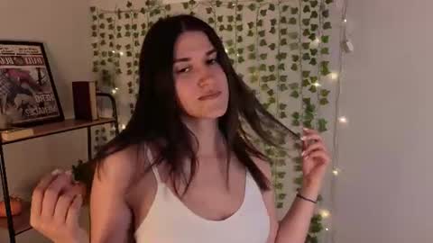 sheila_thomas online show from June 26, 10:43 am
