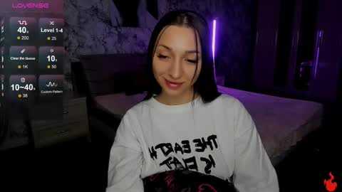 sheillawood online show from October 16, 2:11 am