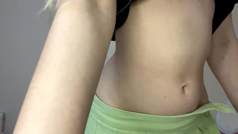 Jenny online show from October 9, 9:53 pm