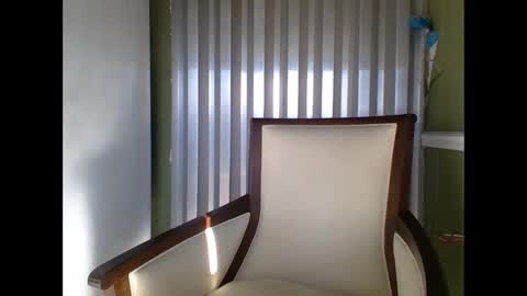 Red online show from February 7, 8:31 pm