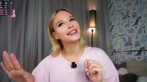 Lina online show from July 27, 1:58 am