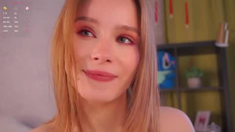 Lina online show from April 9, 4:49 am