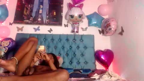 shellmy online show from February 17, 6:39 pm